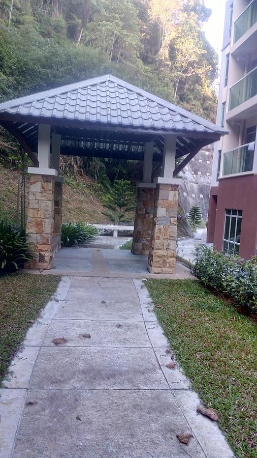 Azizi&Yati Muslim Homestay Cameron Highlands Exterior photo